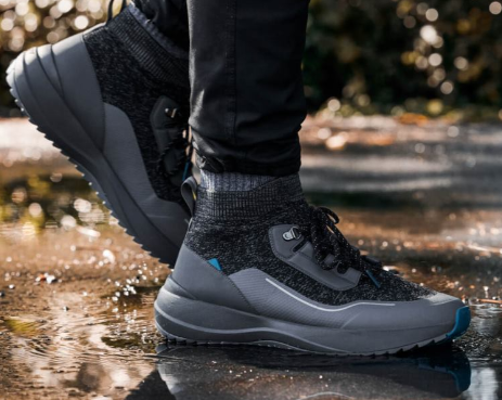 Marcher sous la pluie avec des chaussures confortables et &eacute;l&eacute;gantes change vraiment la vie au quotidien